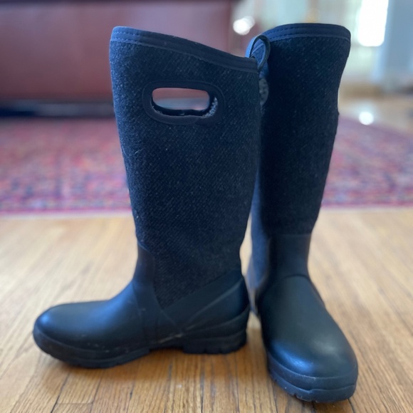 Bogs Size 7 Insulated Winter Boots - Picture 1 of 5